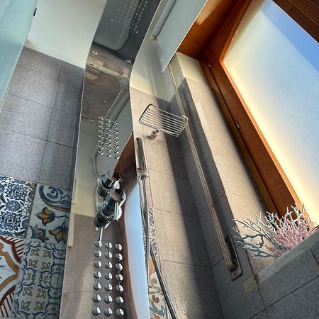تاورمينا Sun Sky Sea Suite المظهر الخارجي الصورة